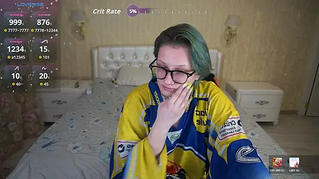 LunaaMayy online show from 01-17-26, 03:39