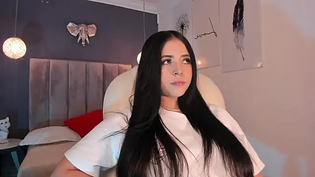 Maaiitee online show from 12-31-24, 04:04