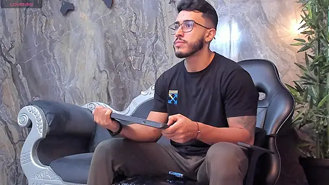 Liam Kleiin online show from 03-01-25, 11:28