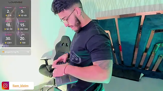 Liam Kleiin online show from 12-02-25, 11:26