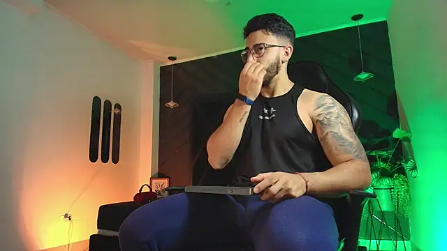 Liam Kleiin online show from 04-04-26, 11:29