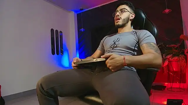 Liam Kleiin online show from 04-06-26, 11:22