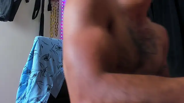 JuanBlade online show from 03-05-25, 02:46