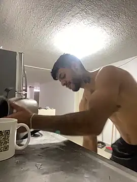 JuanBlade online show from 10-07-25, 03:31