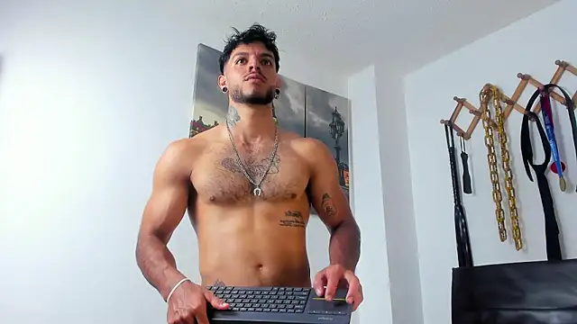 JuanBlade online show from 12-21-25, 12:12