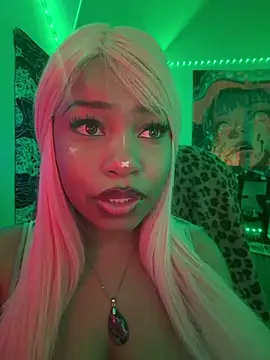 lovekaylaa online show from 11-30-25, 11:47