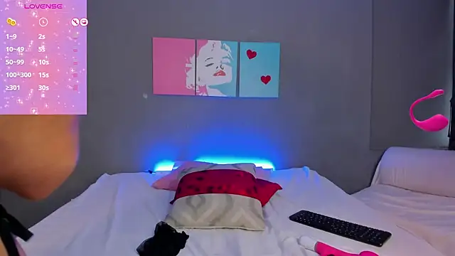 Snapshot of MadissonShakur chatting on 12-21-24, 03:09 MadissonShakur online show from 12-21-24, 03:09