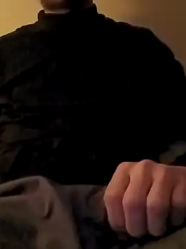 Snapshot of elmerfuddin87 chatting on 12-28-24, 06:29 elmerfuddin87 online show from 12-28-24, 06:29