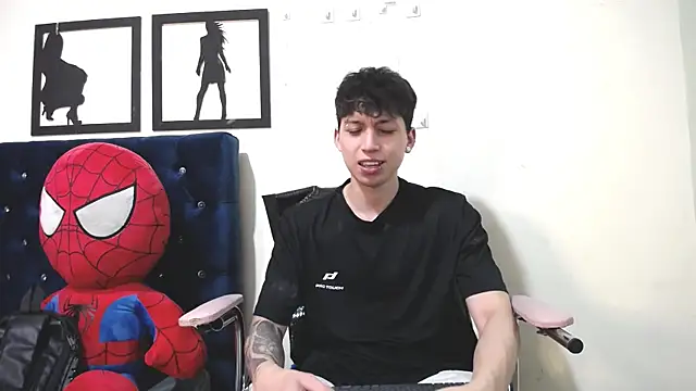  Thomas hot  online show from 11-07-25, 04:12