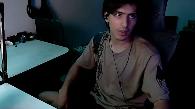 Snapshot of Thieves9 chatting on 12-06-24, 08:05 Thieves9 online show from 12-06-24, 08:05