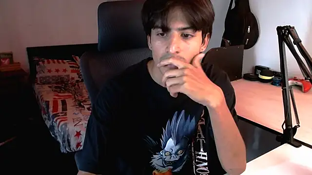 Snapshot of Thieves9 chatting on 02-06-25, 06:13 Thieves9 online show from 02-06-25, 06:13