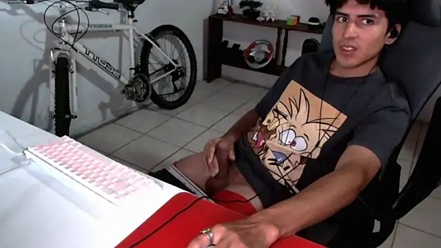 Snapshot of Thieves9 chatting on 10-04-25, 04:43 Thieves9 online show from 10-04-25, 04:43