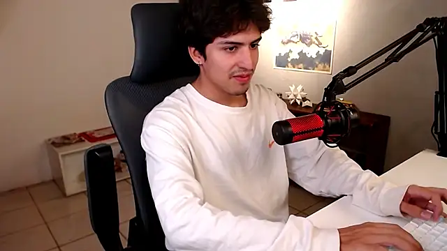 Snapshot of Thieves9 chatting on 02-27-26, 10:21 Thieves9 online show from 02-27-26, 10:21