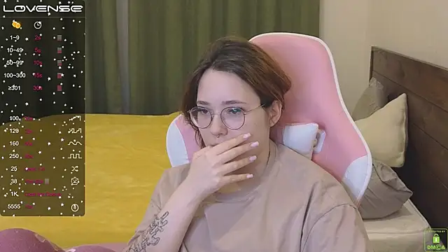 Airyhill online show from 01-19-25, 06:43