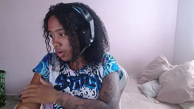 TiffanyRoouse online show from 12-14-24, 10:18