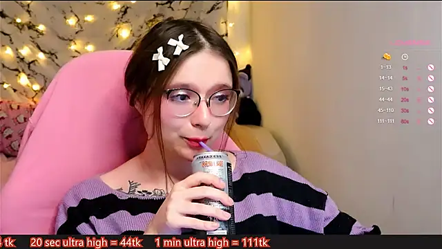 me  hanna online show from 01-30-25, 11:13