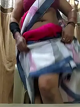 Snapshot of Archna-ji chatting on 12-05-24, 05:04 Archna-ji online show from 12-05-24, 05:04