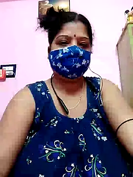 Snapshot of Kayra_34 chatting on 02-05-25, 11:12 Kayra 34 online show from 02-05-25, 11:12