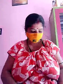 Snapshot of Kayra_34 chatting on 02-08-25, 06:12 Kayra 34 online show from 02-08-25, 06:12