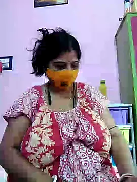 Snapshot of Kayra_34 chatting on 02-08-25, 09:13 Kayra 34 online show from 02-08-25, 09:13