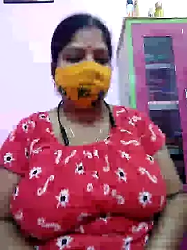 Snapshot of Kayra_34 chatting on 02-08-25, 03:42 Kayra 34 online show from 02-08-25, 03:42