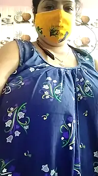 Snapshot of Kayra_34 chatting on 02-13-25, 02:23 Kayra 34 online show from 02-13-25, 02:23