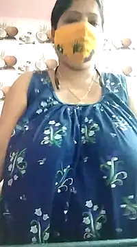 Snapshot of Kayra_34 chatting on 02-14-25, 02:18 Kayra 34 online show from 02-14-25, 02:18