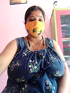 Snapshot of Kayra_34 chatting on 02-14-25, 06:02 Kayra 34 online show from 02-14-25, 06:02