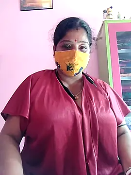 Snapshot of Kayra_34 chatting on 02-17-25, 06:09 Kayra 34 online show from 02-17-25, 06:09
