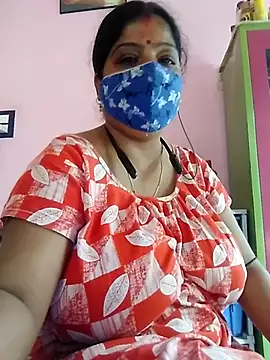 Snapshot of Kayra_34 chatting on 02-19-25, 05:49 Kayra 34 online show from 02-19-25, 05:49