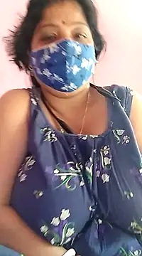 Snapshot of Kayra_34 chatting on 02-19-25, 10:01 Kayra 34 online show from 02-19-25, 10:01
