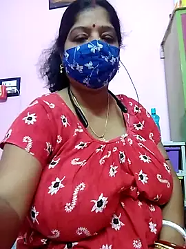 Snapshot of Kayra_34 chatting on 02-25-25, 02:00 Kayra 34 online show from 02-25-25, 02:00