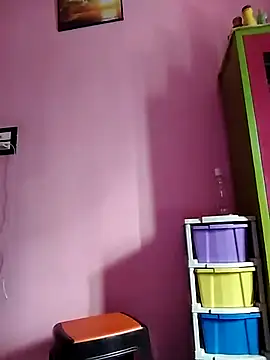 Snapshot of Kayra_34 chatting on 02-28-25, 11:25 Kayra 34 online show from 02-28-25, 11:25