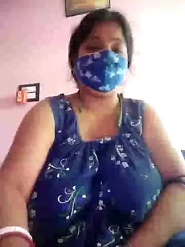 Snapshot of Kayra_34 chatting on 03-15-25, 02:35 Kayra 34 online show from 03-15-25, 02:35