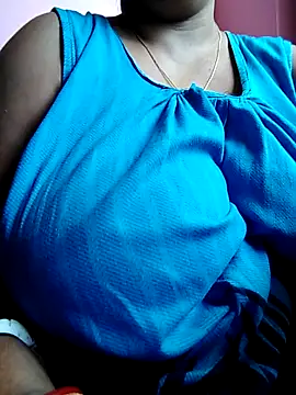 Snapshot of Kayra_34 chatting on 09-18-25, 03:30 Kayra 34 online show from 09-18-25, 03:30