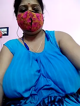 Snapshot of Kayra_34 chatting on 09-19-25, 06:48 Kayra 34 online show from 09-19-25, 06:48