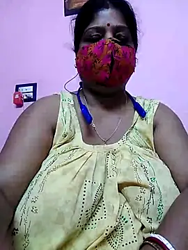 Snapshot of Kayra_34 chatting on 09-26-25, 11:47 Kayra 34 online show from 09-26-25, 11:47