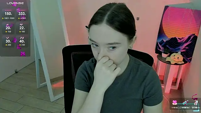 Florence meow online show from 03-13-25, 07:31