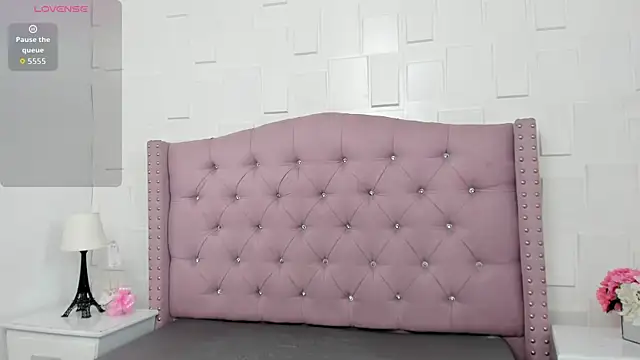 MonicaSchwartz online show from 02-18-26, 07:32