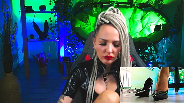 MonicaMaxwel online show from 03-01-25, 03:05