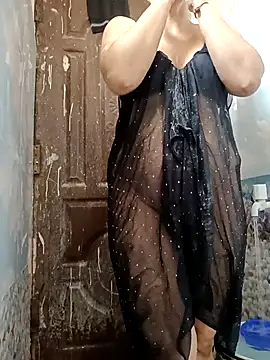 Snapshot of Ankita202 chatting on 09-20-25, 06:25 Ankita202 online show from 09-20-25, 06:25