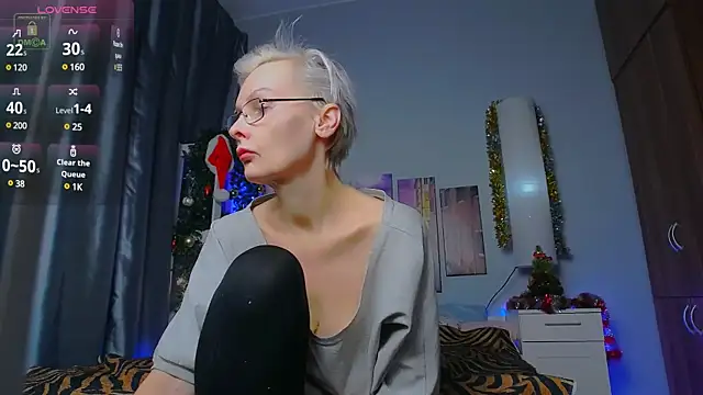 HelgaHimmell online show from 01-10-25, 10:57