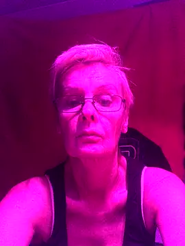 HelgaHimmell online show from 11-15-25, 09:43