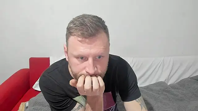 ANGELALEXYNO2024 online show from 02-13-25, 08:34