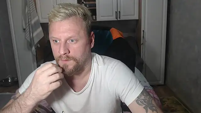 Snapshot of ANGELALEXYNO2024 chatting on 01-06-26, 02:10 ANGELALEXYNO2024 online show from 01-06-26, 02:10