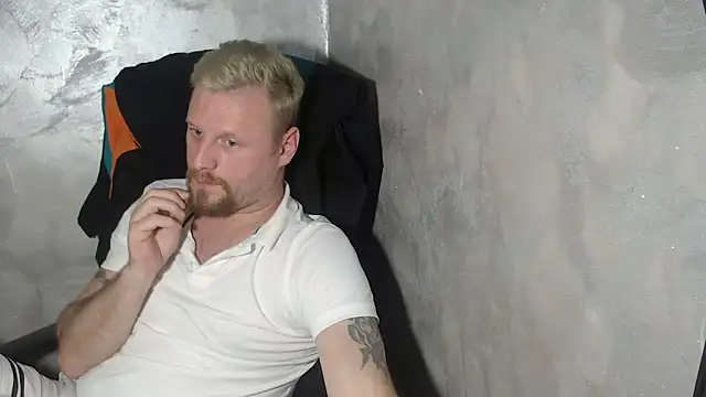 Snapshot of ANGELALEXYNO2024 chatting on 01-07-26, 02:14 ANGELALEXYNO2024 online show from 01-07-26, 02:14