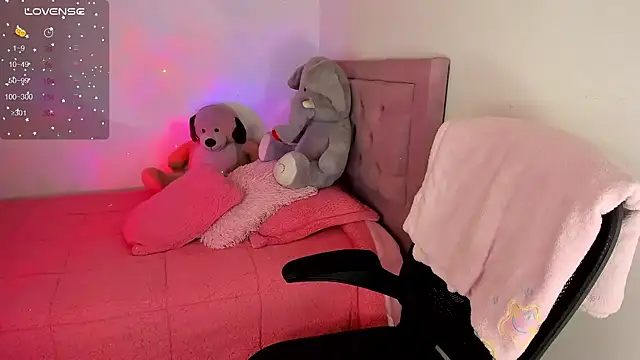 Snapshot of youpinkgirl_ chatting on 01-27-25, 08:28 youpinkgirl  online show from 01-27-25, 08:28