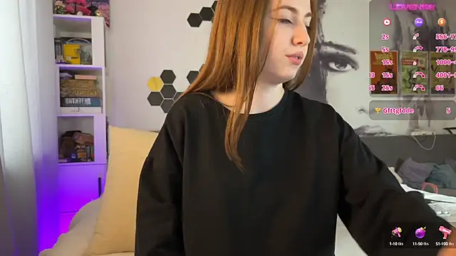 LinaWitch online show from 02-03-25, 08:13