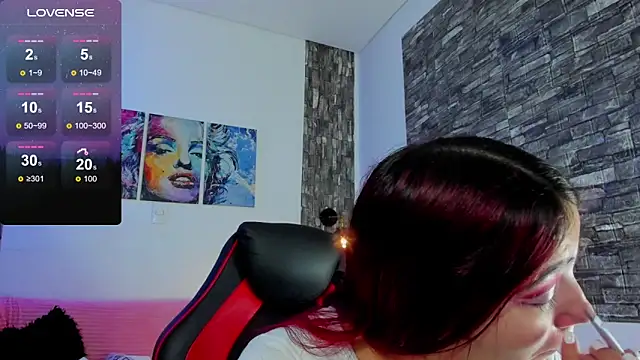 Ariadna sc online show from 10-18-25, 12:28