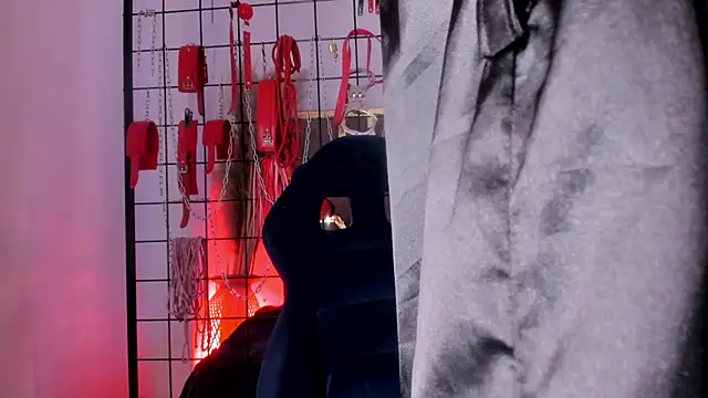 charrlotte quinn online show from 01-20-25, 08:50